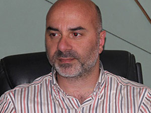 Saral: "Herkes kendi işine baksın"