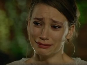 Serenay Sarıkaya'nın güldüren ağlama sahnesi - izle