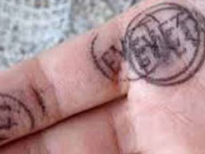 Rekor sayıda seçmen mühürü basamadı