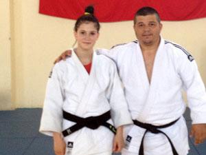 TS'li sporcudan altın madalya!