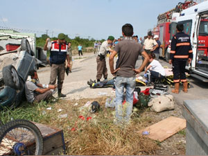 Askeri araç kaza yaptı