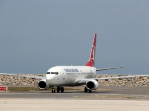Ordu-Giresun Havalimanı arı gibi çalışıyor