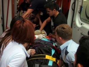 Merdivenlerden düşen kadın öldü