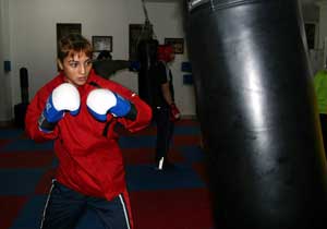 Sabriye Kickboks'da galip