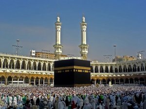 Ramazan umresi için bekleyenlere kötü haber!