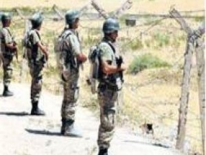 Sınırda asker tetikte