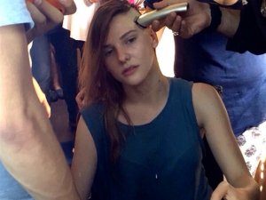 Paramparça'nın Hazal'ı saçını kazıttı