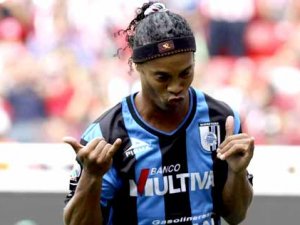 Ronaldinho resmen açıkladı