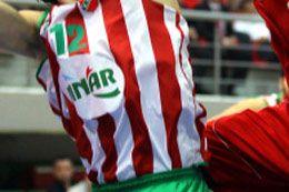 Karşıyaka'ya ezeli rakipten tebrik