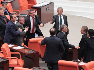 AK Parti'den Meclis Başkanlığı için sürpriz isim!