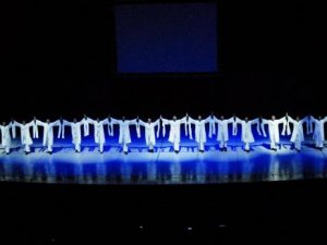 'Anadolu Ateşi' Kuşadası'nda yandı