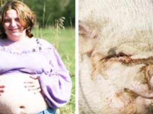 Domuzdan Hamile Kaldığını İddia Ediyor!