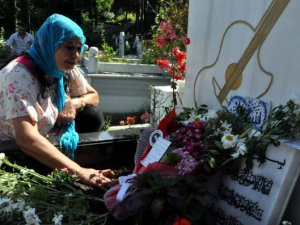 Barış Akarsu doğum gününde anıldı