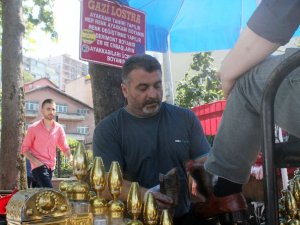 Askere ücretsiz hizmete gazilik unvanı