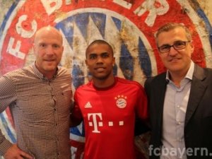 Bayern Münih bombayı patlattı