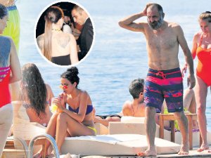 Memati güzel eşiyle tatilde!