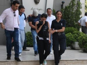 Kolombiyalı 2 turist tutuklandı!