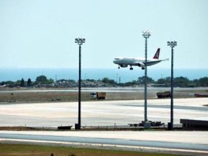 Yolcu rahatsızlanınca THY uçağı acil iniş yaptı