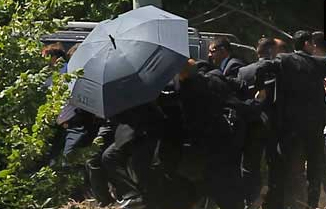 Sırp Başbakanı'na saldırı!