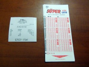 İstemeden oynadı milyoner oldu