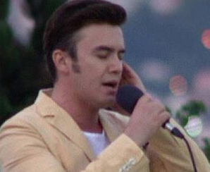 Mustafa Ceceli ezan okudu