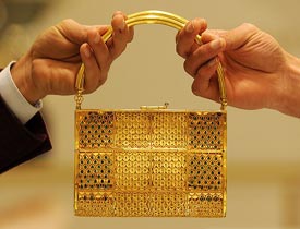 Altına Yunanistan darbesi!