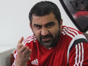 Ümit Özat kovuldu! 3 hafta dayanabildiler