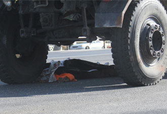 Karayolu işçisinin feci ölümü