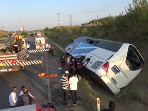 Bir otobüs kazası daha:1 ölü, 32 yaralı