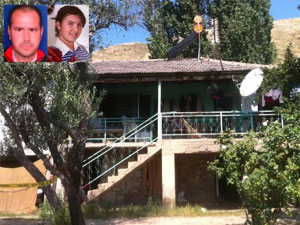 Kızını öldürüp intihar etti