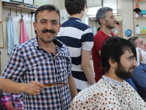 Berberler bayram mesaisinde!