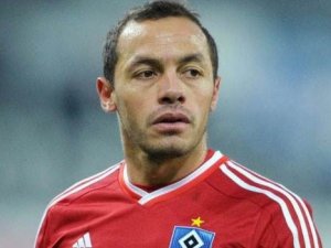 Yıldız oyuncuya silahlı saldırı!