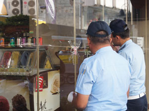 Pastane işletmecisinin ruhsat tepkisi