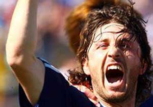 Fatih Tekke'den hat trick!