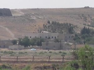 Sınıra yakın binada 4 DAEŞ'li kadın