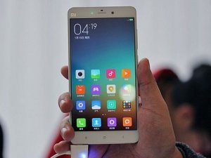 İnce çerçeveleriyle dikkat çeken Xiaomi Mi 5 ortaya çıktı