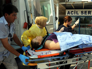 Eski nişanlısını 4 yerinden bıçakladı