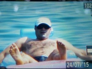 Akit Selahattin'in fotoğrafını sansürledi