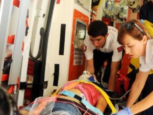 Aşkına Karşılık Alamayan Genç Kız!