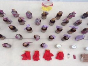 Molotof ve el yapımı bombalar ele geçirildi