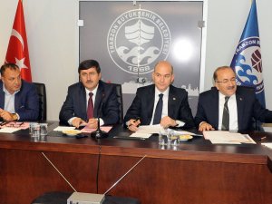 Büyükşehir Belediyesi toplantı düzenledi.