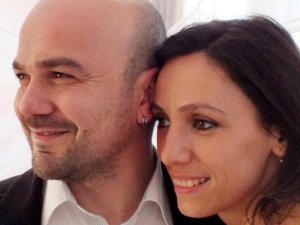 Antalya'da yeni çocuğu olan marketçi kayıp!