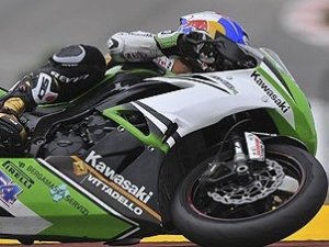 Evlat acısıyla yariştı.Yine LİDER