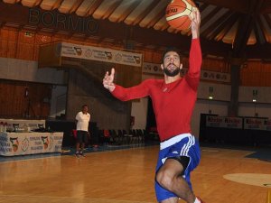 A Milli basketbol takımı hazırlıklarını sürdürüyor