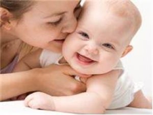 Çalışan anneler için 300 lira kreş ödeneği