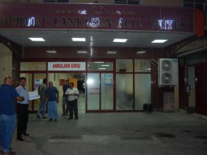 Sınırda askeri araç devrildi: 7 asker yaralı