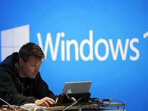 Sony’den Windows 10 uyarısı