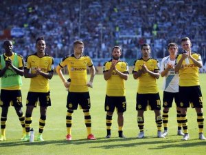 Dortmund rahat kazandı