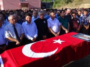 Madencinin cenazesinde gözyaşı sel oldu