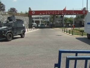 Sultanbeyli’deki canlı bombanın cenazesi teslim edildi